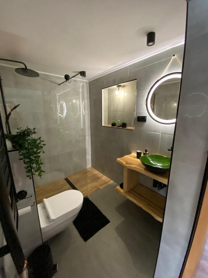 U Gazdy - Apartament Z Ogrodem I Tarasem , Przy Gondoli シュチルク エクステリア 写真