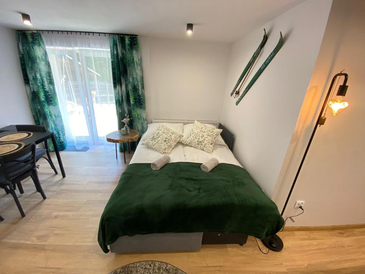 U Gazdy - Apartament Z Ogrodem I Tarasem , Przy Gondoli シュチルク エクステリア 写真