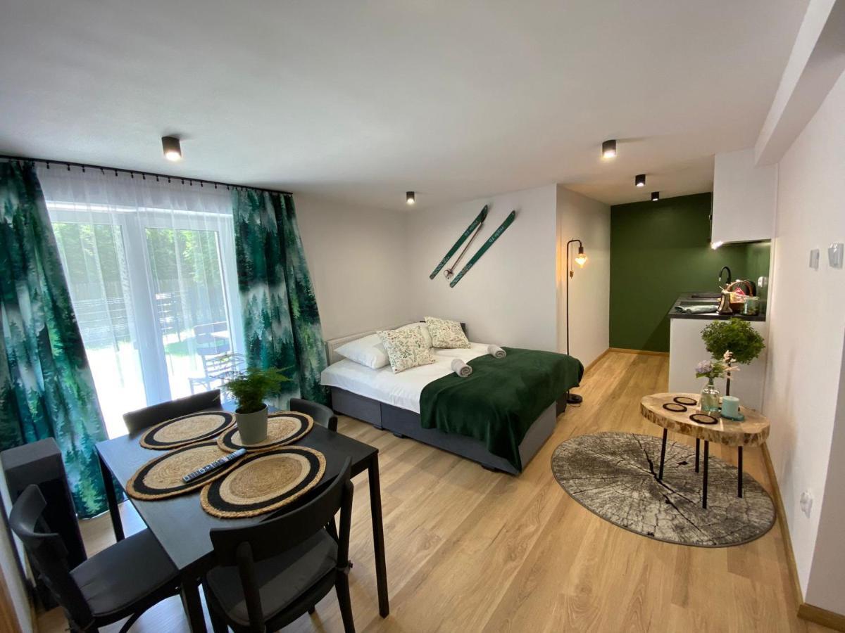 U Gazdy - Apartament Z Ogrodem I Tarasem , Przy Gondoli シュチルク エクステリア 写真