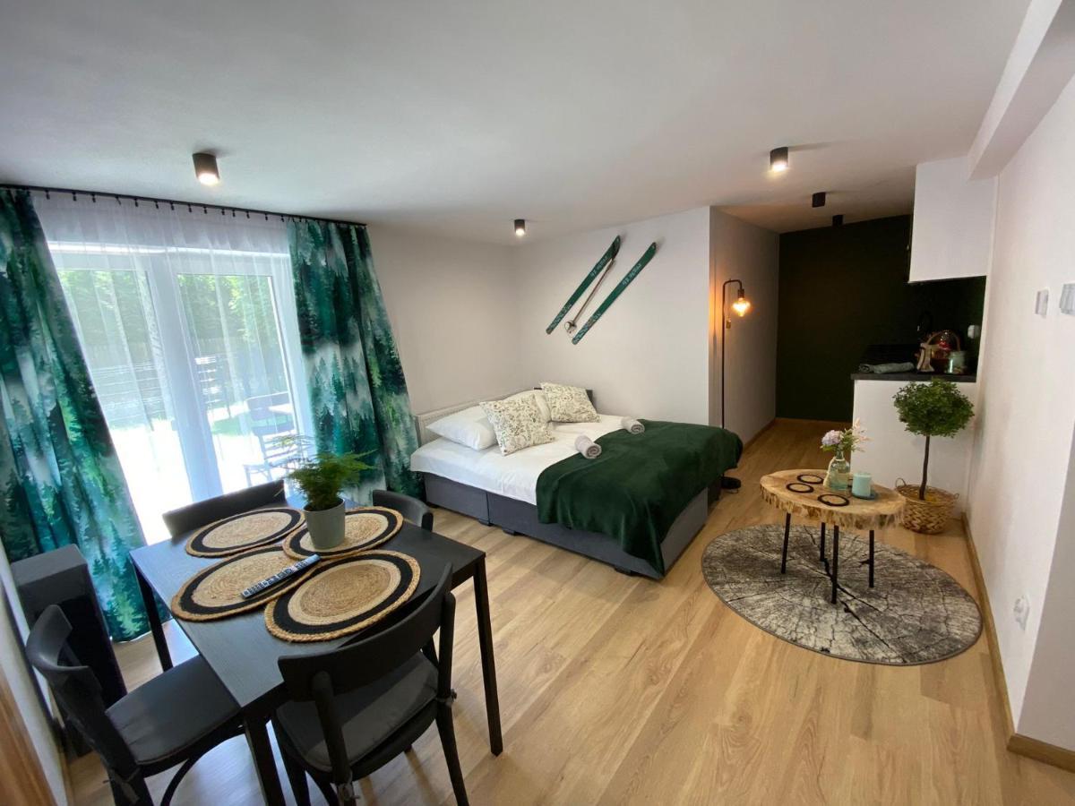 U Gazdy - Apartament Z Ogrodem I Tarasem , Przy Gondoli シュチルク エクステリア 写真
