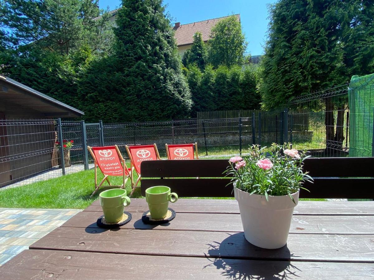 U Gazdy - Apartament Z Ogrodem I Tarasem , Przy Gondoli シュチルク エクステリア 写真