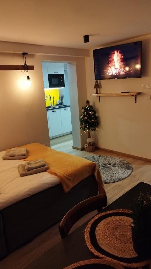 U Gazdy - Apartament Z Ogrodem I Tarasem , Przy Gondoli シュチルク エクステリア 写真