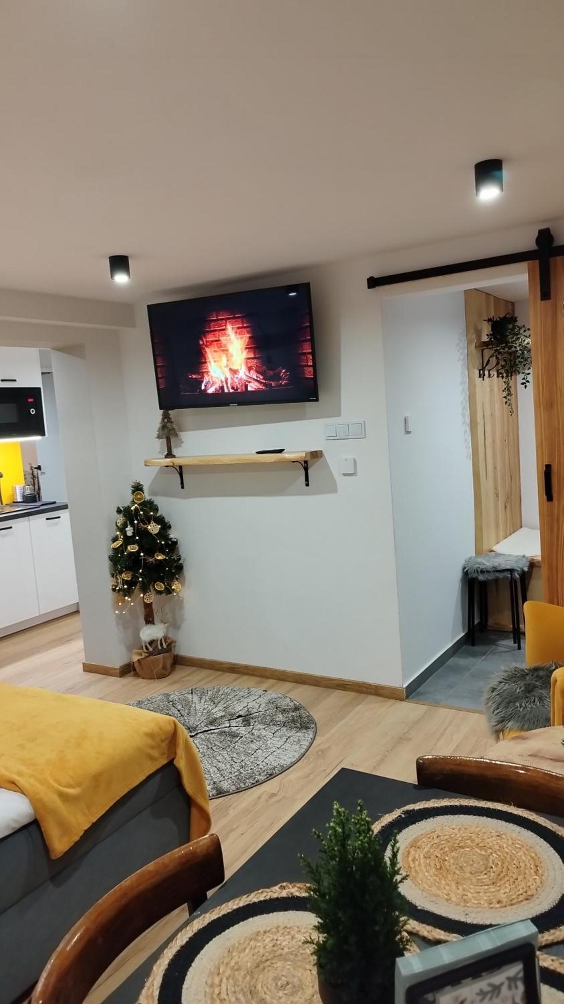 U Gazdy - Apartament Z Ogrodem I Tarasem , Przy Gondoli シュチルク エクステリア 写真